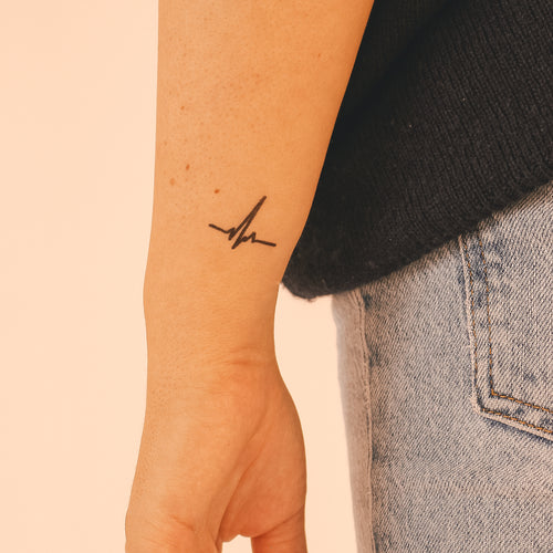 Rate This Traveler Tattoo 1 to 100 | Foot tattoos for women, Cute tattoos  on wrist, Hand tattoos for girls